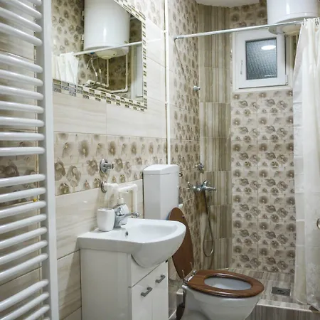 White Arrow Apartman