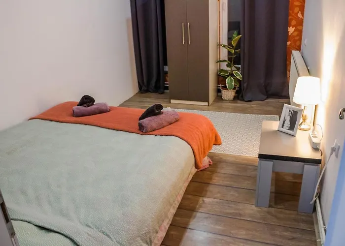 아파트 White Arrow *