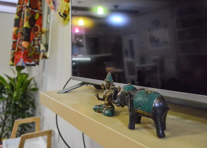 아파트 White Arrow 바이나 바슈타